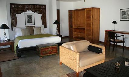 Hotel Aditya 4 **** / Hikkaduwa / Sri Lanka