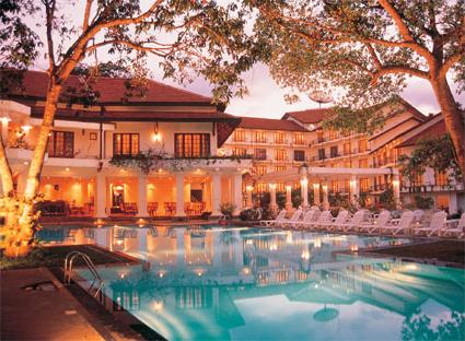 Hotel Mahaweli Reach 4 **** / Kandy / Sri Lanka