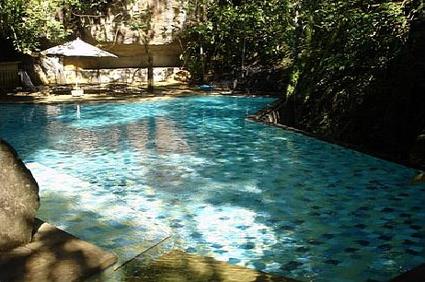 Hotel Boulder Garden 3 *** / Sinharaja / Sri Lanka