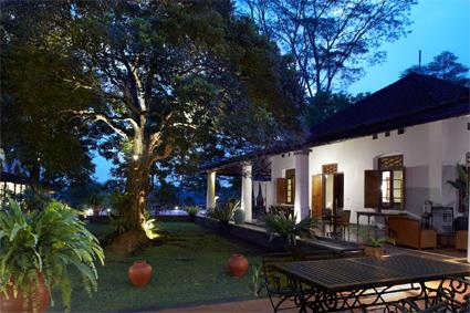 Hotel Losari Spa Retreat & Coffee Plantation Resort 5 ***** / Magelang / Java