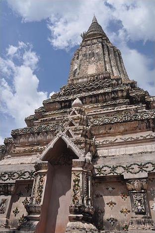 Les Excursions  Phnom Penh / Oudong / Cambodge