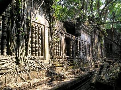 Les Excursions  Siem Reap / Sur la route des temples perdus / Cambodge