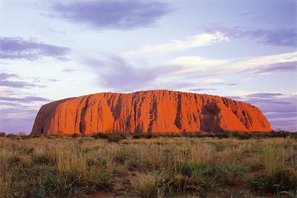 Ayers Rock / Excursions Incontournables / Lever du soleil sur Uluru / Australie