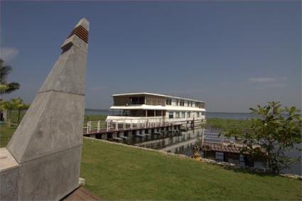 The Park Hotel on Vembanad Lake 3 *** / Vembanad / Kerala