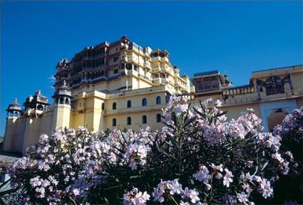 Hotel Devi Garh Palace 5 ***** / Delwara / Rajasthan