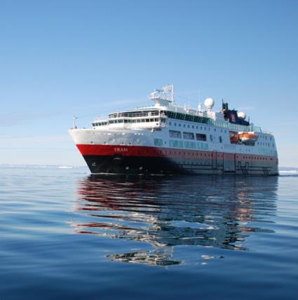 Le Navire MS Fram / L'Express Ctier de Norvge / Norvge