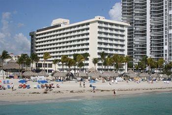 Newport Beachside Hotel & Resort 3 *** / Sunny Isles Beach / Miami 