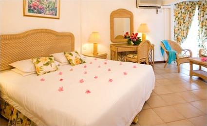 Hotel Berjaya Beauvallon Bay Beach Resort 3 *** / Mah / Seychelles