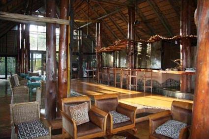 Hotel Zulu Nyala Game Lodge 4 **** /  Au Nord de HluHluwe / Zulu Nyala Private Game Reserve / Afrique du Sud