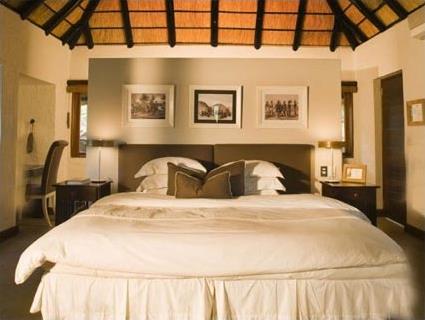 Phinda Private Game Reserve 5 ***** /  Au Nord Est de HluHluwe / Afrique du Sud