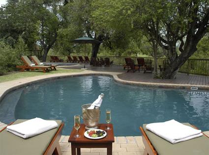 Hotel Bush Lodge 4 **** / Rserve prive de Sabi Sabi / Afrique du Sud