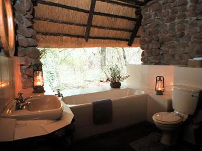 Hotel Stone Camp 3 *** / Mkhaya Game Reserve / Royaume du Swaziland / Afrique du Sud