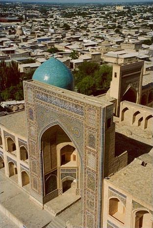 Les Circuits en Asie centrale / Au pays des coupoles turquoise / Ouzbkistan