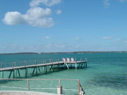 Hotel Romora Bay 3 *** Sup. / Harbour Island / Bahamas