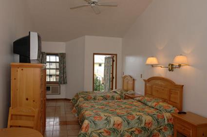 Hotel Orange Hill 2 ** / New Providence / Bahamas