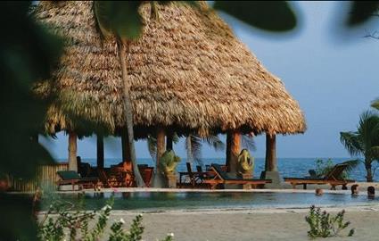 Hotel Turtle Inn 4 **** / Placencia / Belize