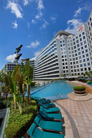 Hotel Harbour Plaza Metropolis 4 **** / Hong Kong / Chine