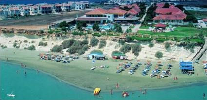 Hotel Club Faros Village 3 *** / Pervolia / Chypre