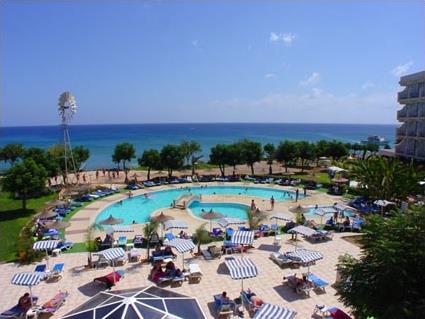 Hotel Pernera Beach Club  3 *** / Protaras / Chypre