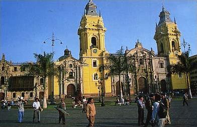 Circuit au Prou / Pour tout l'or des Incas / Lima