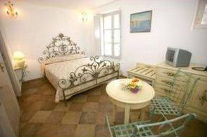 Hotel Le Colomba 3 *** / Bonifacio / Corse