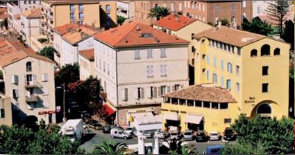 Hotel Belvdre 2 ** / Calvi  / Corse