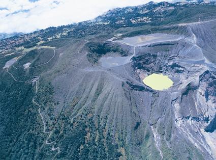 Mini Circuits Au dpart de San Jos - Turrialba / Costa Rica