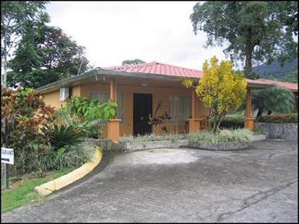 Hotel Los Lagos 3 *** /  Arenal / Costa Rica