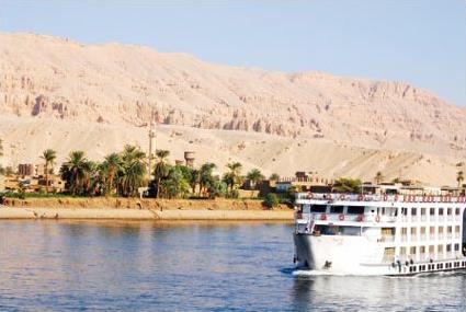 Croisire Looka sur le Nil 4 ****/ Au Dpart de Louxor / Egypte