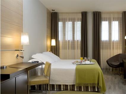 Hotel NH Amistad Cordoba 4 **** Sup. / Cordoue / Espagne 