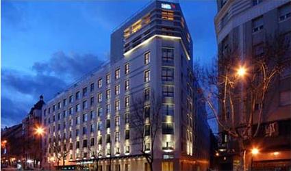 Hotel Husa Paseo del Arte 4 **** / Madrid / Espagne 