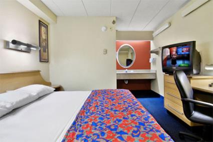 Hotel Red Roof Inn 2 ** / Washington / District of Columbia & Illinois