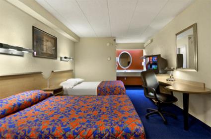 Hotel Red Roof Inn 2 ** / Washington / District of Columbia & Illinois