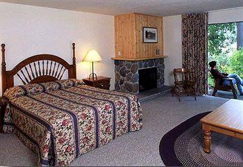 Hotel Lake Quinault Lodge 3 *** / Olympic / Washington