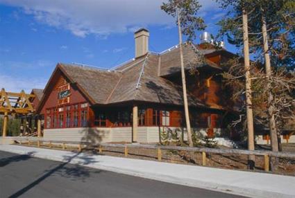 Hotel Old Faithful Snow Lodge 3 *** / Yellowstone / Wyoming