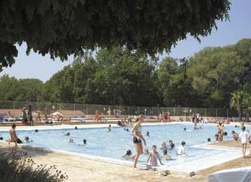 Camping Caravaning Parc Saint James Oasis 4 **** / Puget-sur-Argens / Cte d' Azur