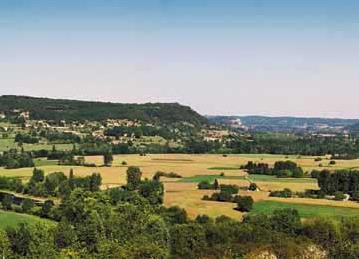 Camping Caravaning Le Domaine de Cro Magnon 4 **** / Allas-les-Mines St-Cyprien / Dordogne