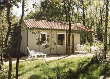 Camping Caravaning Le Domaine de Cro Magnon 4 **** / Allas-les-Mines St-Cyprien / Dordogne