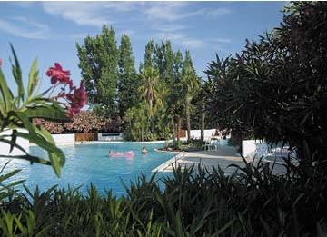 Camping Caravaning La Petite Camargue 4 **** / Aigues-Mortes / Languedoc - Roussillon