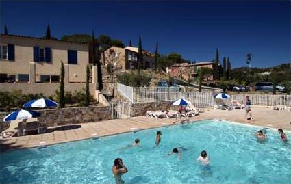 Rsidence Les Bastides de Grimaud   3 *** / Cte d'Azur / France