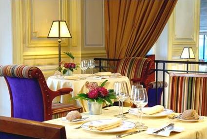 Grand Hotel Barrire 4 ****  / Dinard / France