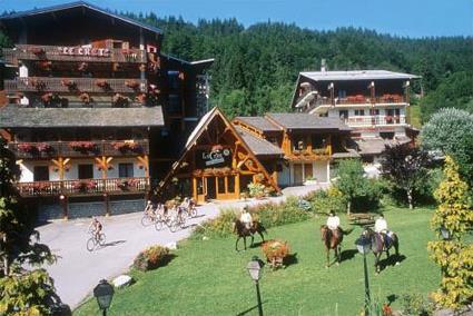 Hotel Club Le Crt 3 *** / Morzine / Haute Savoie