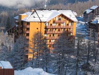 Rsidence Les Mlzes 2 ** / Risoul / Isre et Alpes du Sud