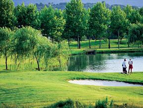 Village Pierre & Vacances Pont-Royal 4 **** / Pont-Royal  / Provence