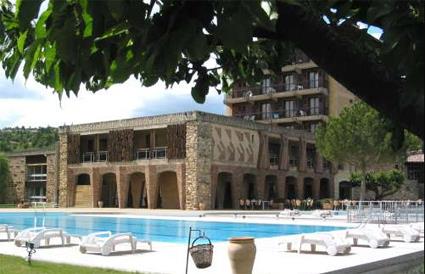 Hotel Club Castel Luberon 3 *** / Apt / Vaucluse