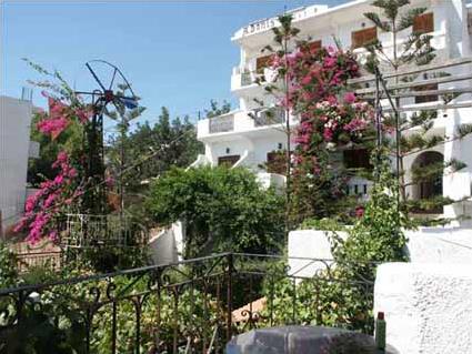 Hotel Adonis 2 ** / Agia Galini / Crte