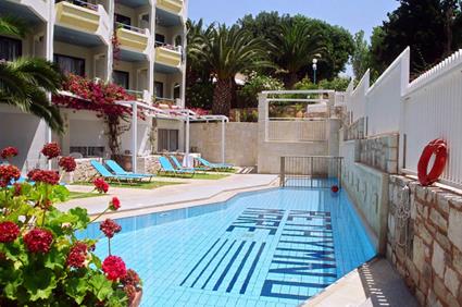 Hotel Rthymno Mare 4 **** / Rthymnon / Crte