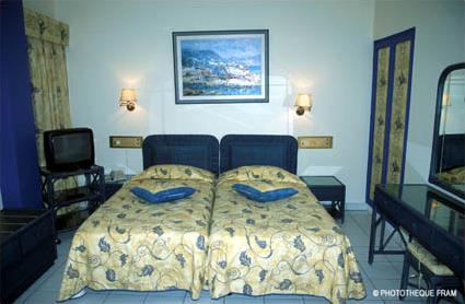 Hotel Sirne 4 **** / Poros / Grce continentale