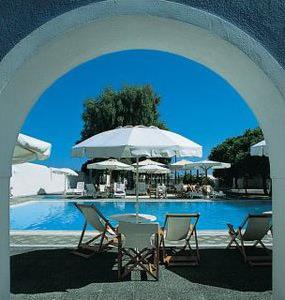 Hotel Kallisti Thera 4 **** / Santorin / Grce