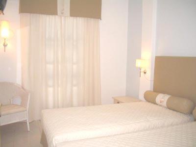 Hotel Benois 2 ** / Syros / Grce